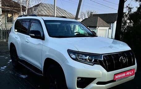 Toyota Land Cruiser Prado 150 рестайлинг 2, 2021 год, 7 500 000 рублей, 2 фотография