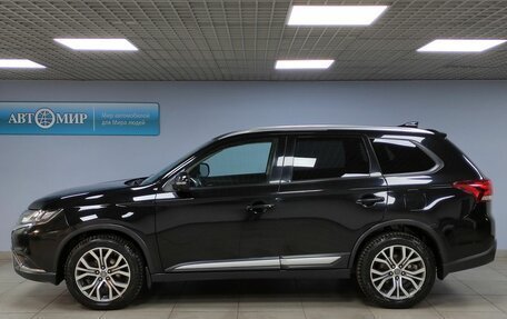 Mitsubishi Outlander III рестайлинг 3, 2018 год, 2 418 000 рублей, 8 фотография