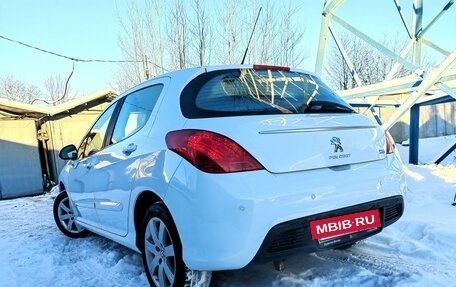 Peugeot 308 II, 2013 год, 749 000 рублей, 3 фотография