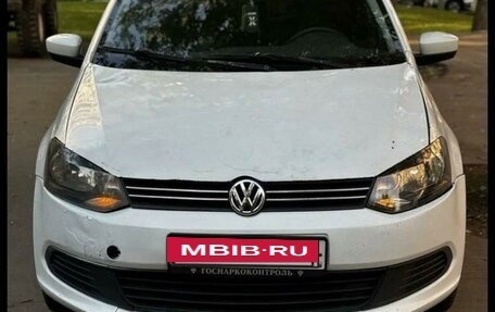 Volkswagen Polo VI (EU Market), 2011 год, 270 000 рублей, 3 фотография