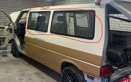 Volkswagen Caravelle T4, 1999 год, 750 000 рублей, 24 фотография