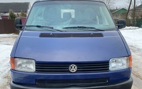 Volkswagen Transporter T4, 1995 год, 650 000 рублей, 2 фотография