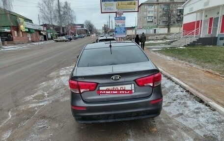 KIA Rio III рестайлинг, 2016 год, 985 000 рублей, 4 фотография