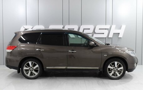 Nissan Pathfinder, 2016 год, 2 299 000 рублей, 5 фотография