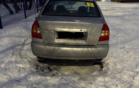 Hyundai Verna I, 1999 год, 180 000 рублей, 4 фотография