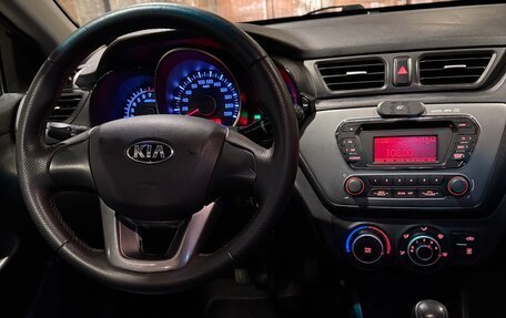 KIA Rio III рестайлинг, 2014 год, 1 029 000 рублей, 17 фотография