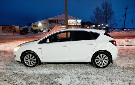 Opel Astra J, 2011 год, 795 000 рублей, 5 фотография