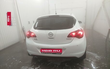 Opel Astra J, 2011 год, 795 000 рублей, 12 фотография