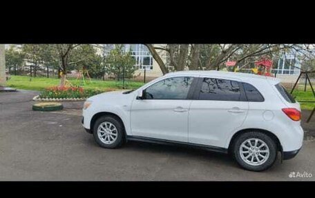 Mitsubishi ASX I рестайлинг, 2014 год, 1 250 000 рублей, 9 фотография