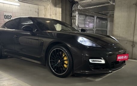 Porsche Panamera II рестайлинг, 2011 год, 3 700 000 рублей, 3 фотография