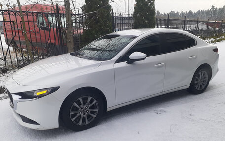 Mazda 3, 2019 год, 2 200 000 рублей, 3 фотография