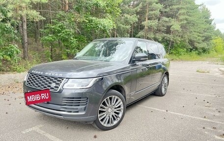 Land Rover Range Rover IV рестайлинг, 2018 год, 6 100 000 рублей, 2 фотография