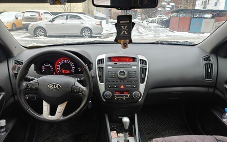 KIA cee'd I рестайлинг, 2011 год, 915 000 рублей, 2 фотография