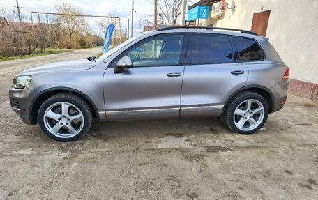 Volkswagen Touareg III, 2012 год, 2 100 000 рублей, 2 фотография