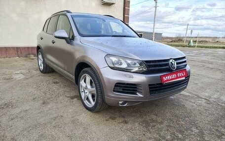 Volkswagen Touareg III, 2012 год, 2 100 000 рублей, 5 фотография