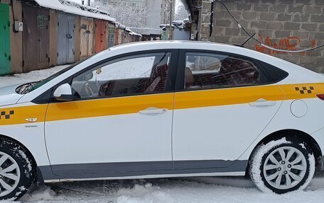 Hyundai Solaris II рестайлинг, 2019 год, 1 200 000 рублей, 8 фотография