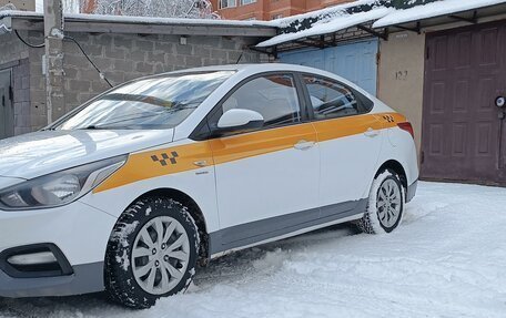 Hyundai Solaris II рестайлинг, 2019 год, 1 200 000 рублей, 4 фотография