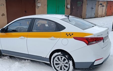 Hyundai Solaris II рестайлинг, 2019 год, 1 200 000 рублей, 5 фотография