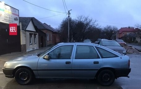 Opel Vectra A, 1989 год, 135 000 рублей, 5 фотография