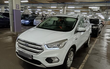 Ford Kuga III, 2018 год, 1 850 000 рублей, 2 фотография