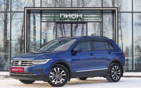 Volkswagen Tiguan II, 2021 год, 3 295 000 рублей, 1 фотография