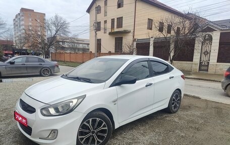 Hyundai Solaris II рестайлинг, 2013 год, 710 000 рублей, 1 фотография