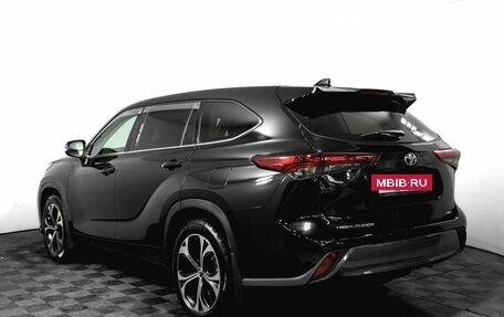 Toyota Highlander, 2020 год, 6 100 000 рублей, 7 фотография