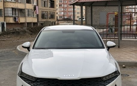 KIA K5, 2023 год, 3 990 000 рублей, 2 фотография