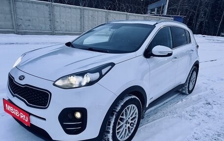 KIA Sportage IV рестайлинг, 2018 год, 2 300 000 рублей, 2 фотография