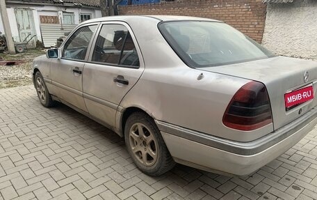 Mercedes-Benz C-Класс, 1996 год, 265 000 рублей, 1 фотография