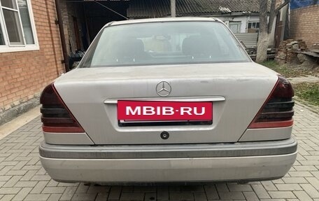 Mercedes-Benz C-Класс, 1996 год, 265 000 рублей, 2 фотография