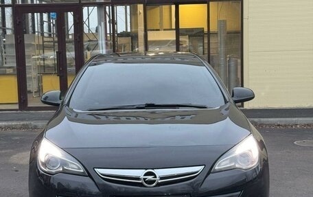 Opel Astra J, 2012 год, 975 000 рублей, 2 фотография