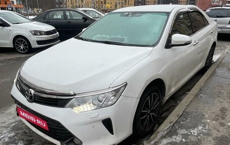 Toyota Camry, 2017 год, 2 150 000 рублей, 4 фотография