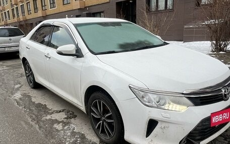 Toyota Camry, 2017 год, 2 150 000 рублей, 3 фотография