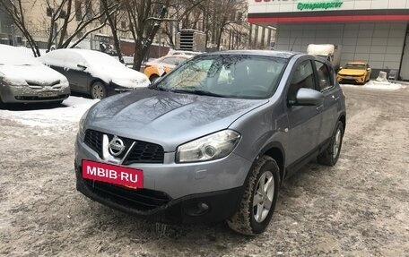 Nissan Qashqai, 2010 год, 1 050 000 рублей, 2 фотография