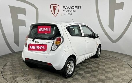 Chevrolet Spark III, 2011 год, 690 000 рублей, 6 фотография