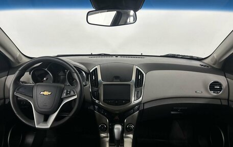 Chevrolet Cruze II, 2013 год, 800 000 рублей, 7 фотография