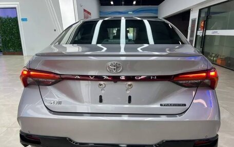 Toyota Avalon, 2022 год, 3 165 000 рублей, 4 фотография