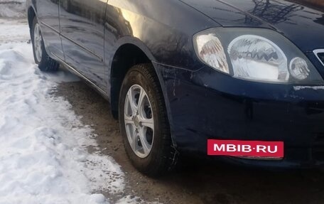 Toyota Corolla, 2001 год, 655 000 рублей, 6 фотография