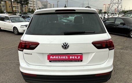 Volkswagen Tiguan II, 2019 год, 1 890 000 рублей, 5 фотография