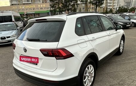 Volkswagen Tiguan II, 2019 год, 1 890 000 рублей, 4 фотография