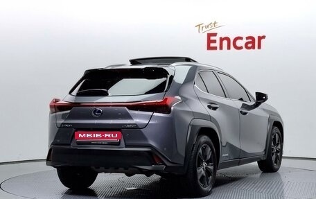 Lexus UX I, 2021 год, 2 750 000 рублей, 3 фотография