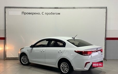 KIA Rio IV, 2018 год, 1 400 000 рублей, 3 фотография