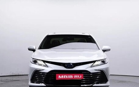 Toyota Camry, 2021 год, 3 000 000 рублей, 3 фотография