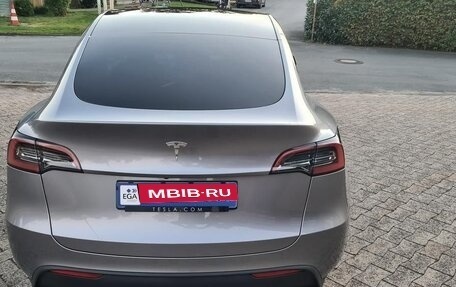 Tesla Model Y I, 2023 год, 5 880 000 рублей, 6 фотография