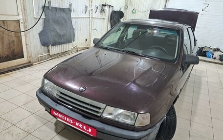 Opel Vectra A, 1991 год, 390 000 рублей, 4 фотография