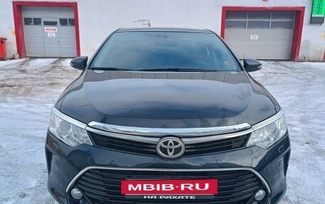 Toyota Camry, 2015 год, 2 250 000 рублей, 15 фотография