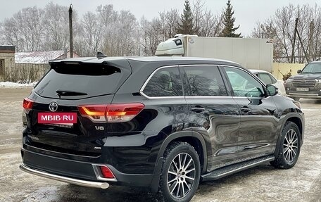 Toyota Highlander III, 2019 год, 4 450 000 рублей, 26 фотография