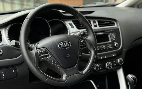 KIA cee'd III, 2013 год, 900 000 рублей, 27 фотография