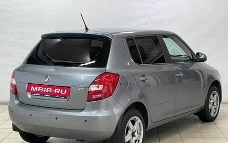 Skoda Fabia II, 2012 год, 929 000 рублей, 4 фотография